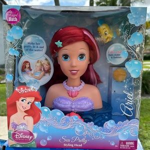 New in Box Ariel (Little Mermaid) Sea Pretty Styling Head
